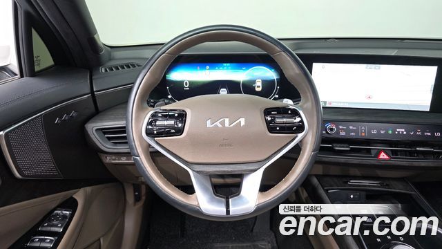 Kia K8 2022 — photo 12