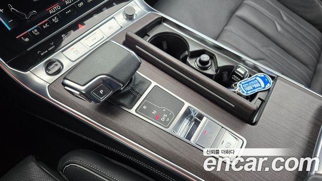Audi A6 2023 — photo 12