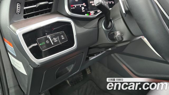 Audi A6 2023 — photo 25