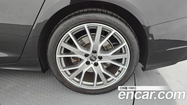 Audi A6 2023 — photo 7