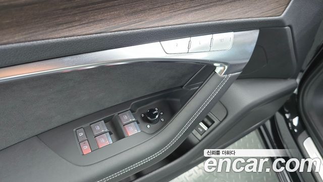 Audi A6 2023 — photo 28