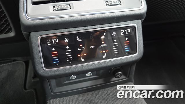 Audi A6 2023 — photo 30
