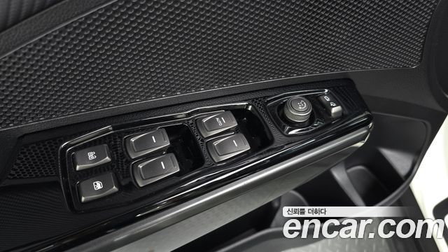 KG Mobility TIBOLI 2020 — photo 30