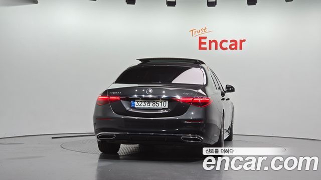 Mercedes-Benz S-Class 2022 — photo 4