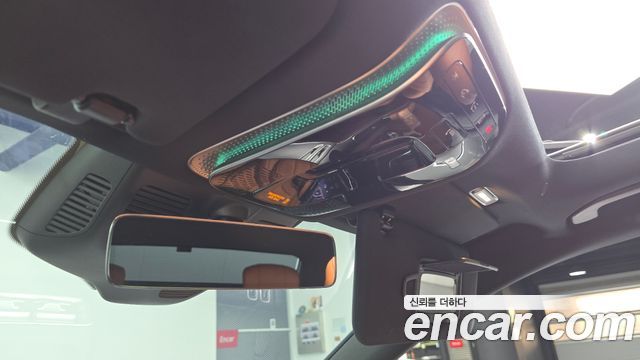 Mercedes-Benz S-Class 2022 — photo 23