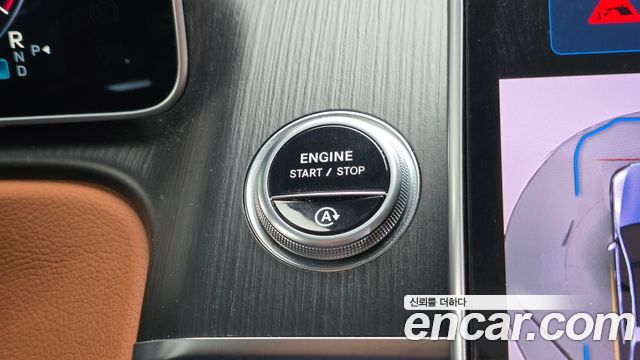 Mercedes-Benz S-Class 2022 — photo 25