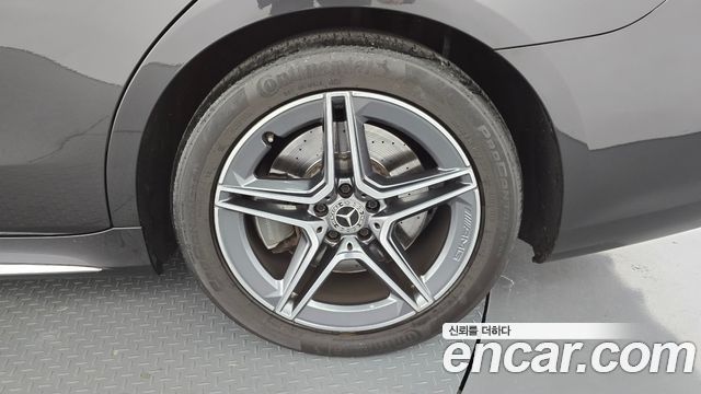 Mercedes-Benz S-Class 2022 — photo 7