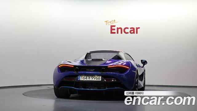 Mclaren 720S 2022 — photo 4
