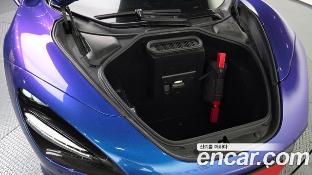 Mclaren 720S 2022 — photo 6