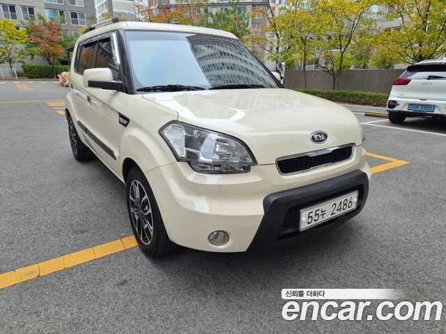 Kia Soul 2010 — photo 3