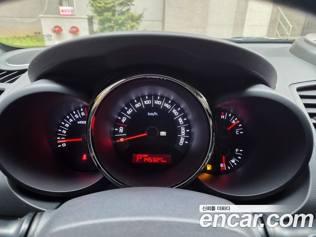 Kia Soul 2010 — photo 7