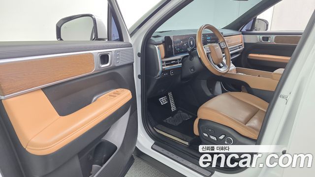 Hyundai Santafe 2025 — photo 13