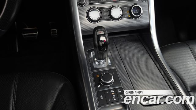 Land Rover Range Rover Sport 2017 — photo 9