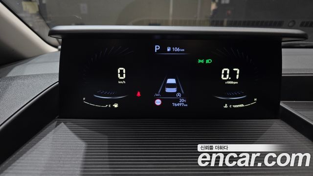Hyundai Staria 2022 — photo 11