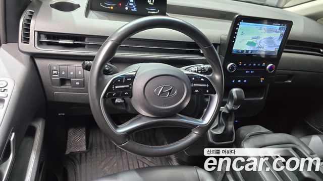 Hyundai Staria 2022 — photo 20