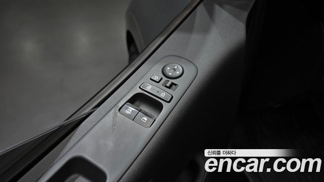 Hyundai Staria 2022 — photo 26