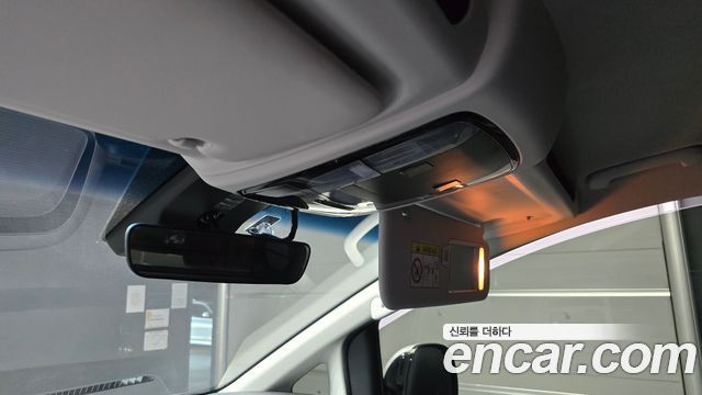 Hyundai Staria 2022 — photo 30