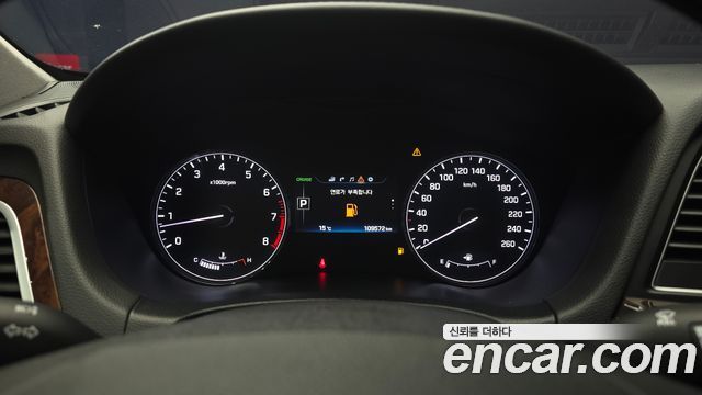 Hyundai Genesis 2015 — photo 8