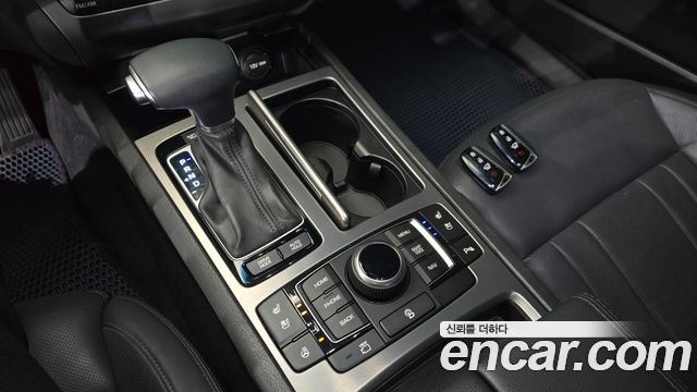 Hyundai Genesis 2015 — photo 9