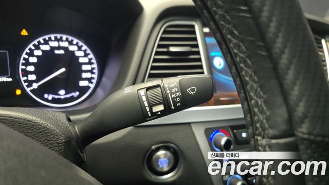 Hyundai Genesis 2015 — photo 16