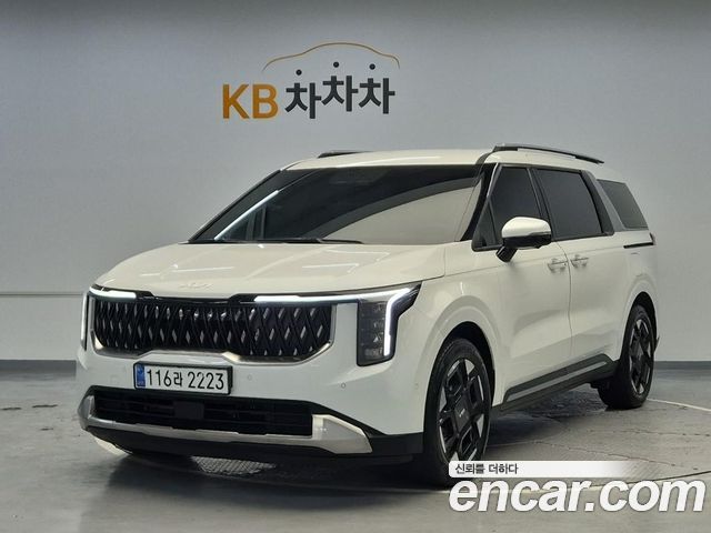 Kia Canival 2025 — photo 1