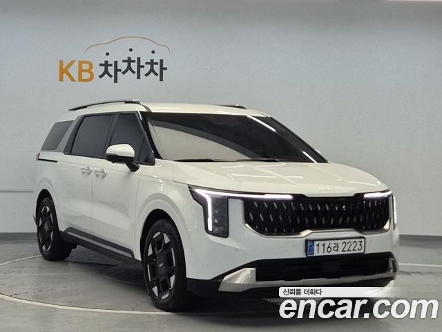 Kia Canival 2025 — photo 4