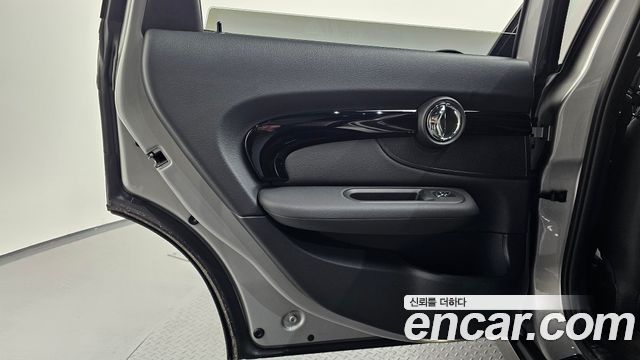 Mini Clubman 2024 — photo 15
