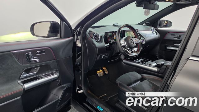 Mercedes-Benz EQA 2024 — photo 13