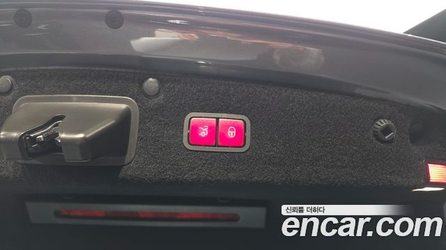 Mercedes-Benz S-Class 2019 — photo 19