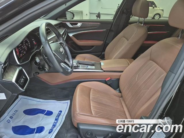 Audi A6 2021 — photo 11