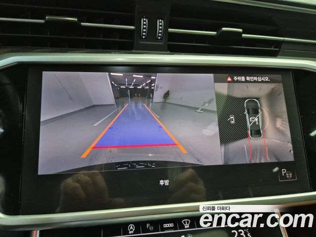Audi A6 2021 — photo 15