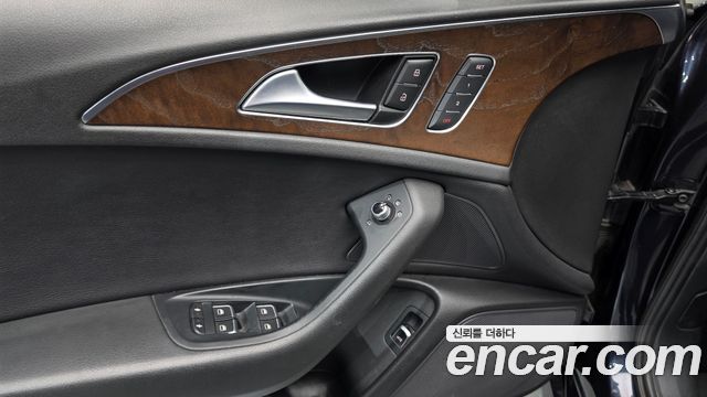 Audi A6 2016 — photo 17