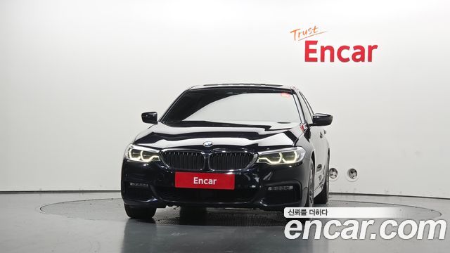 BMW 5-Series 2018 — photo 3