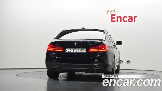 BMW 5-Series 2018 — photo 4