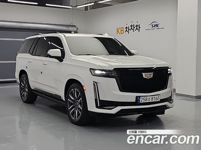 Cadillac Escalade 2022 — photo 4