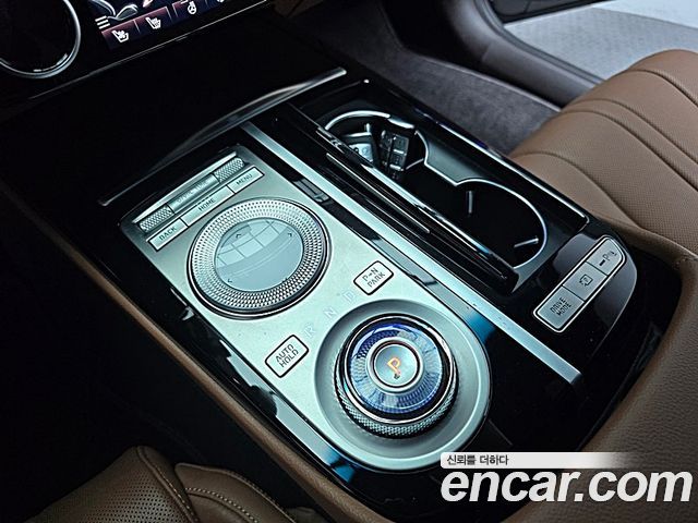 Genesis G80 2022 — photo 8