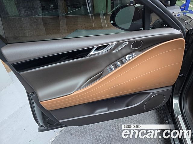 Genesis G80 2022 — photo 11