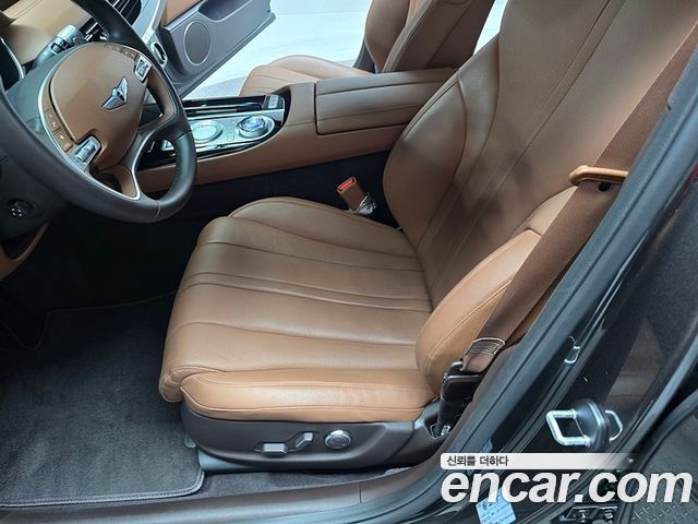 Genesis G80 2022 — photo 15