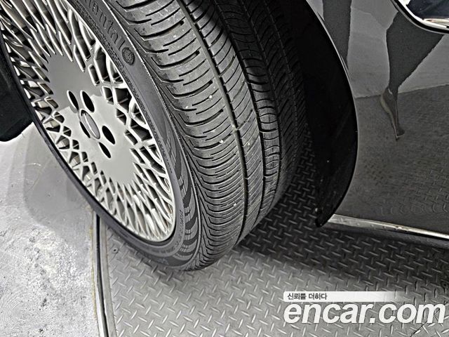 Genesis G80 2022 — photo 20