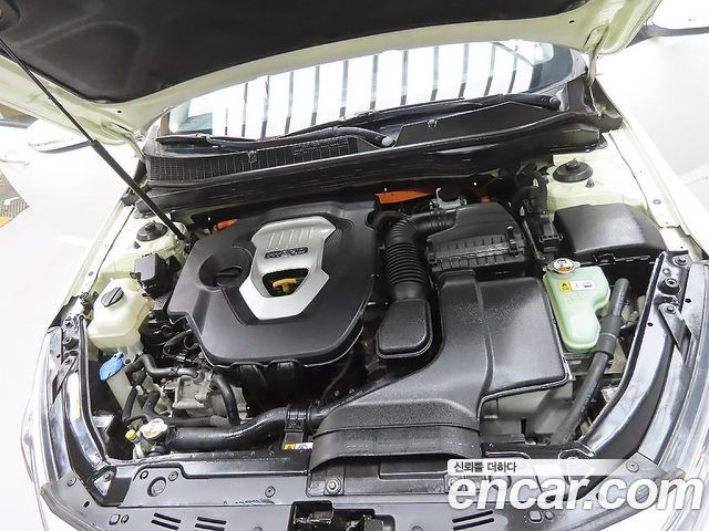Kia K5 2013 — photo 6