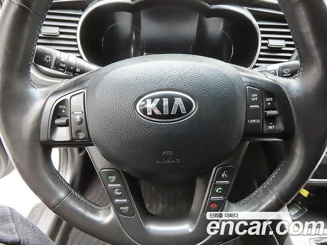 Kia K5 2013 — photo 13