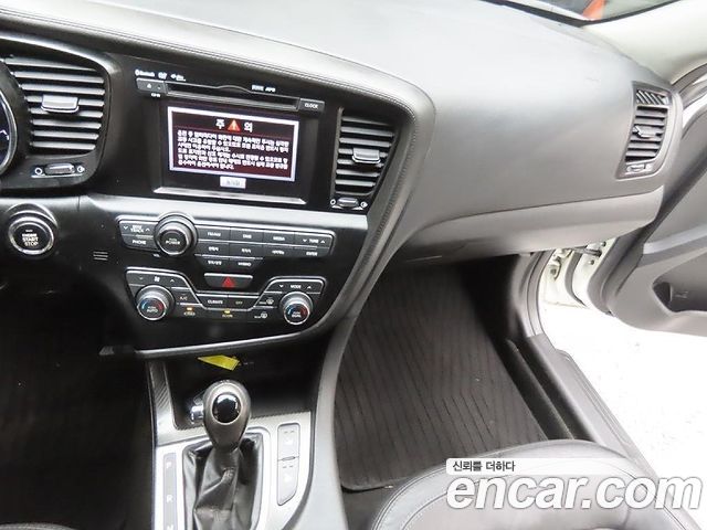 Kia K5 2013 — photo 15