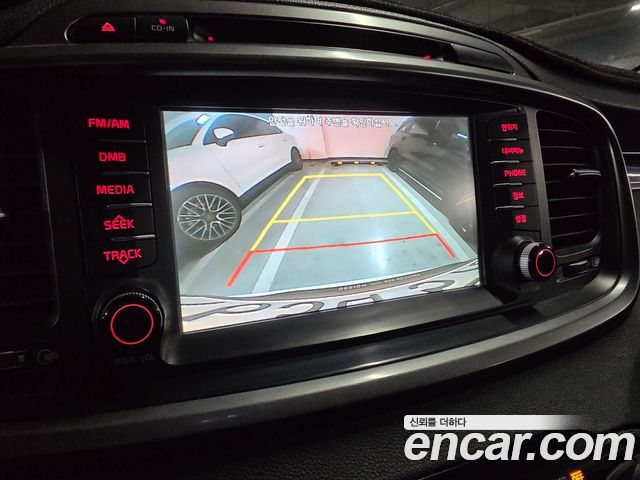 Kia Sorento 2016 — photo 12