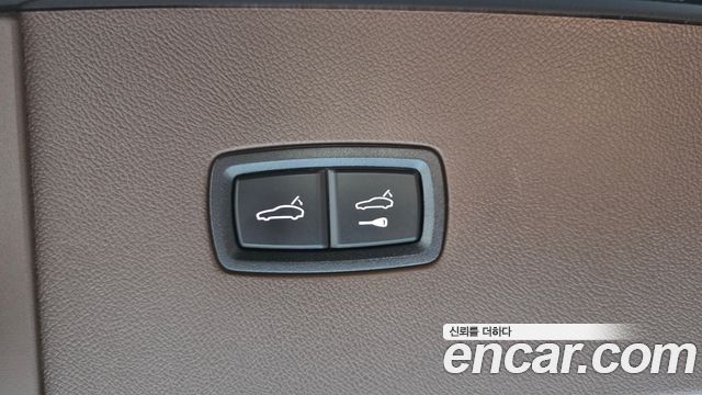 Porsche Cayenne 2021 — photo 23
