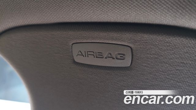 Porsche Cayenne 2021 — photo 36