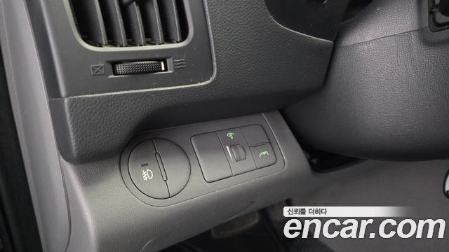Hyundai Starex 2015 — photo 19