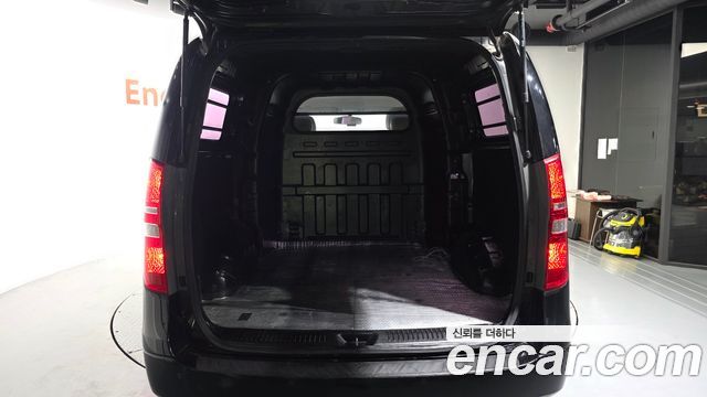 Hyundai Starex 2015 — photo 20