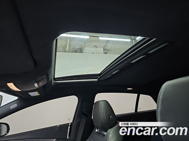 Mercedes-Benz AMG GT 2023 — photo 15