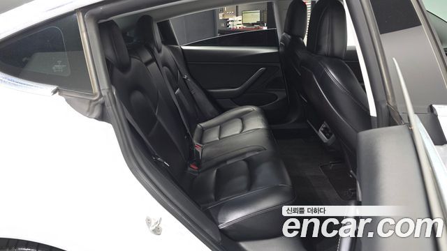 Tesla Model 3 2020 — photo 18