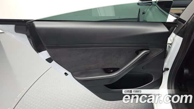 Tesla Model 3 2020 — photo 15